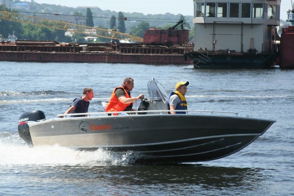 Катер алюминиевый TUNA Boats 450 CС